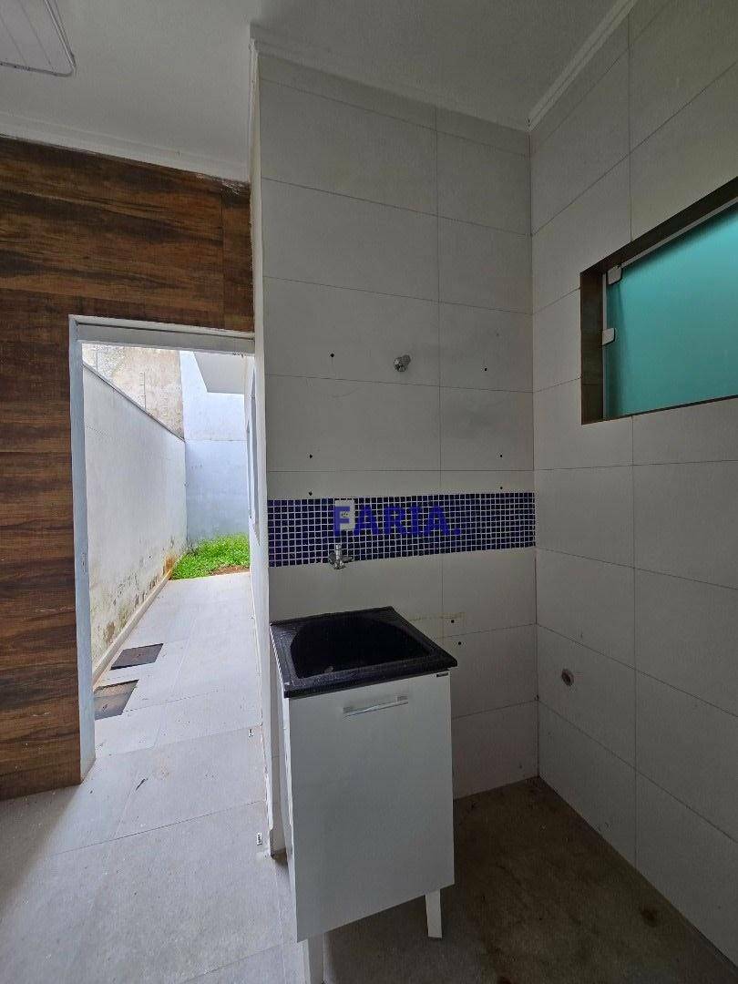 Casa à venda com 3 quartos, 119m² - Foto 14