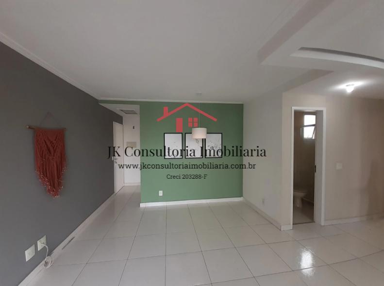 Apartamento à venda com 2 quartos, 63m² - Foto 15