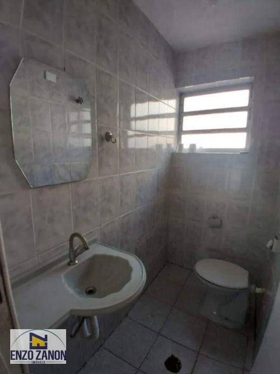 Sobrado para alugar com 3 quartos, 200m² - Foto 16