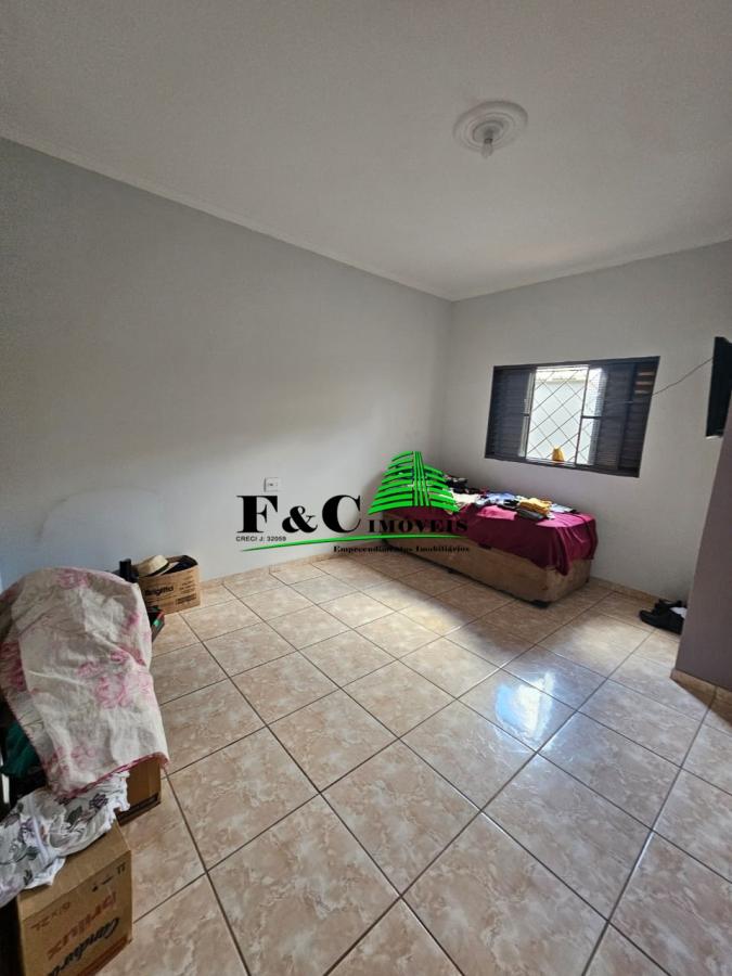 Casa à venda com 2 quartos, 140m² - Foto 14