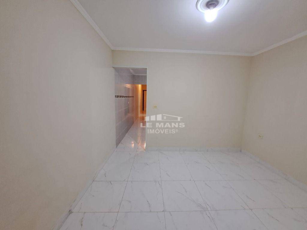 Casa à venda com 2 quartos, 110m² - Foto 6