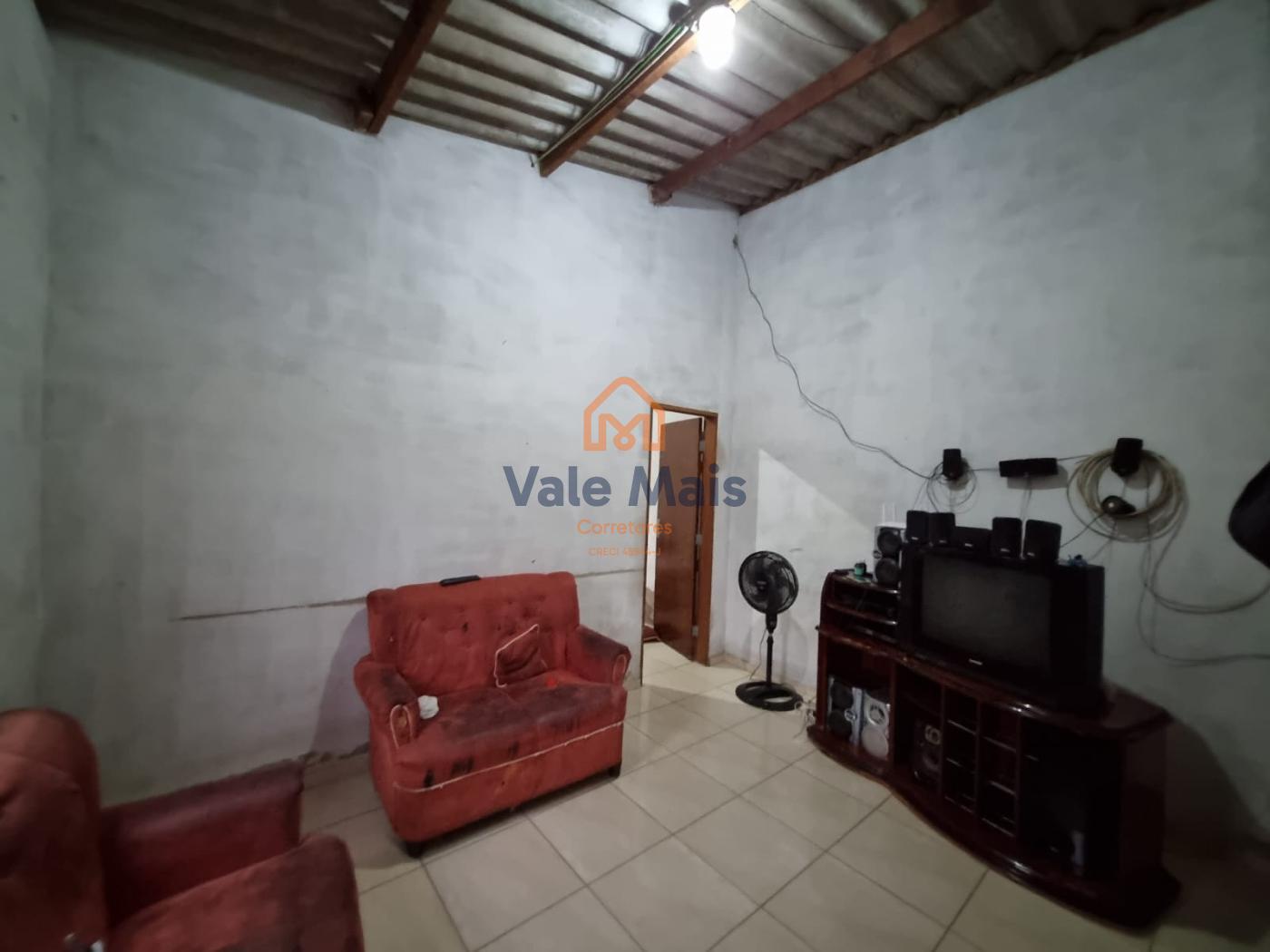 Casa à venda com 1 quarto, 206m² - Foto 3