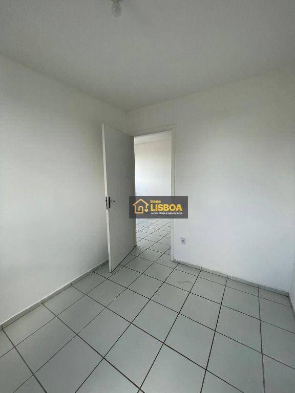 Apartamento para alugar com 2 quartos, 49m² - Foto 12