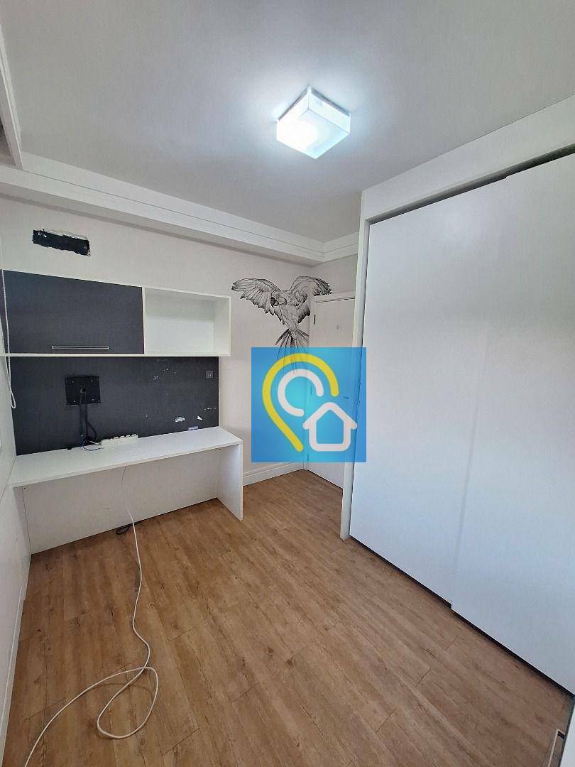 Apartamento para alugar com 4 quartos, 133m² - Foto 5