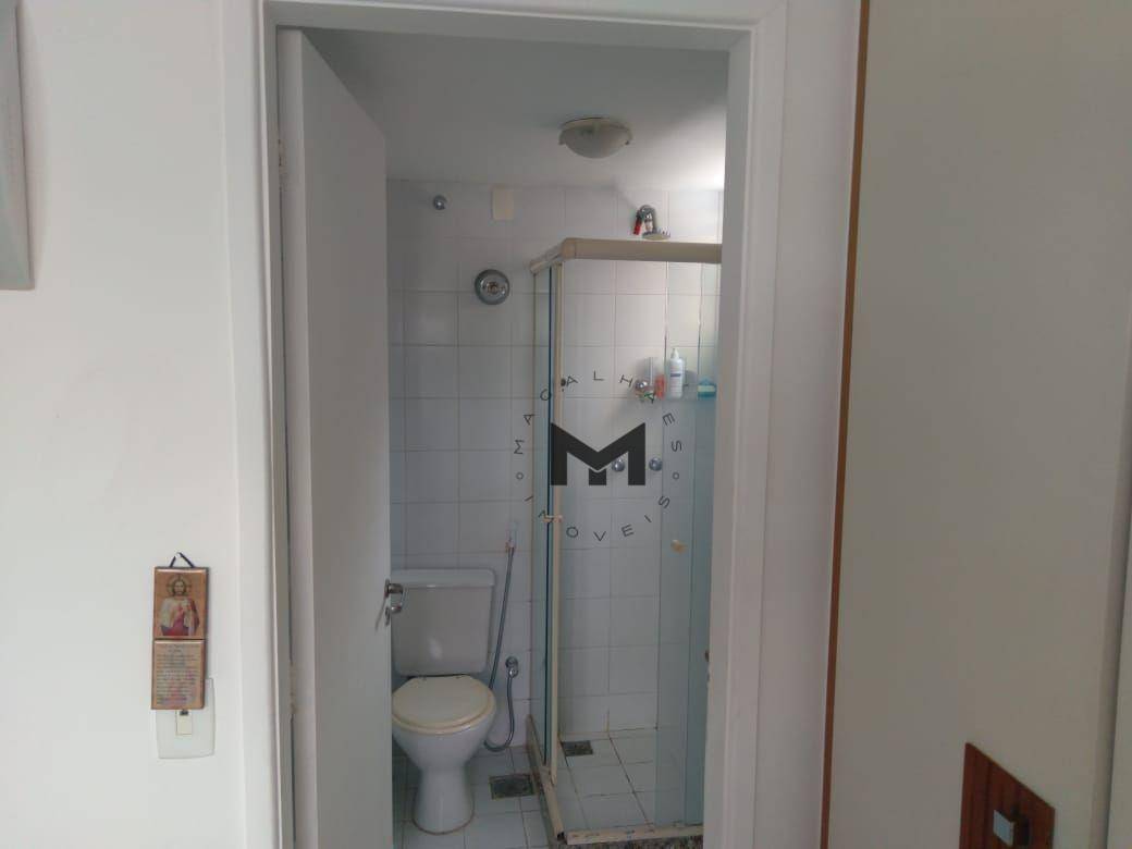 Apartamento à venda com 2 quartos, 58m² - Foto 11