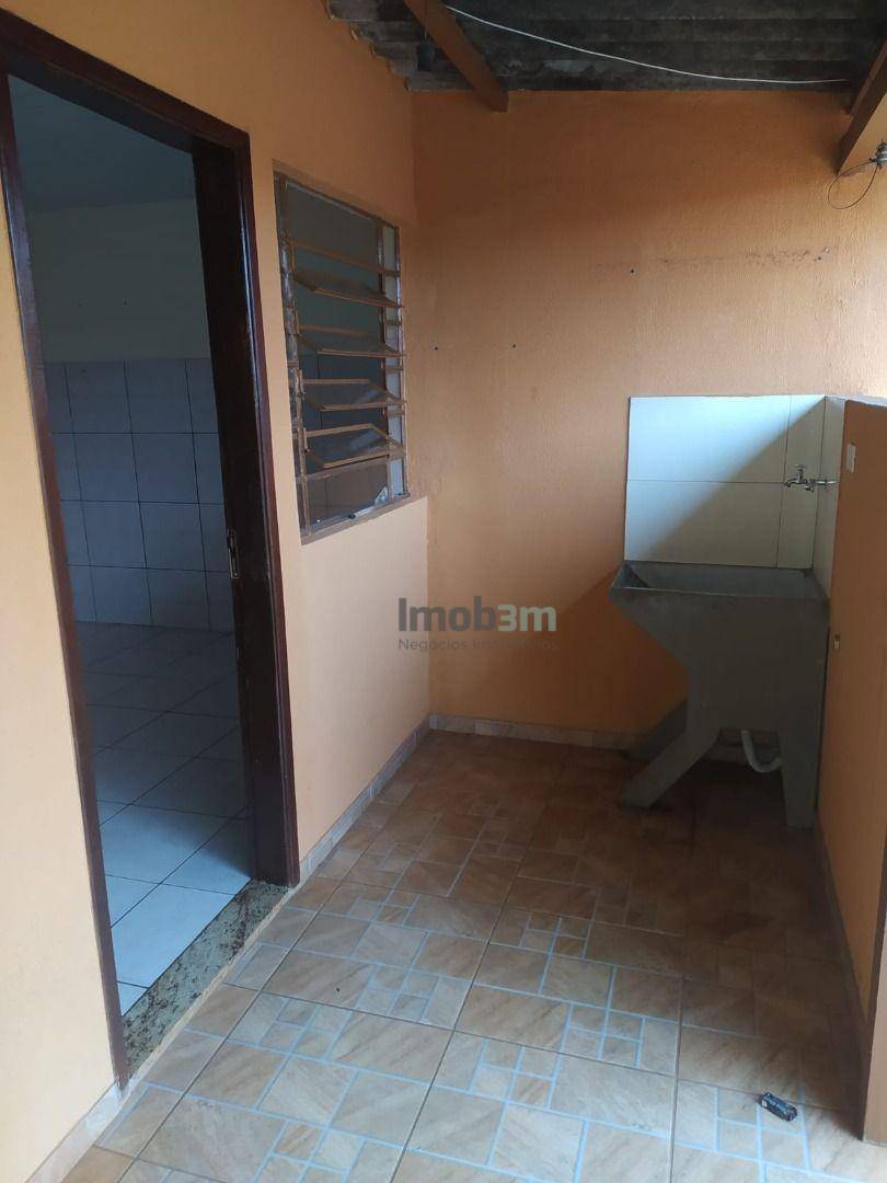 Casa à venda com 5 quartos, 132m² - Foto 10