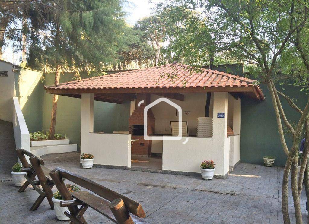 Casa de Condomínio para alugar com 3 quartos, 220m² - Foto 43