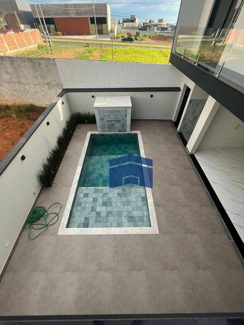 Sobrado à venda com 3 quartos, 330m² - Foto 13