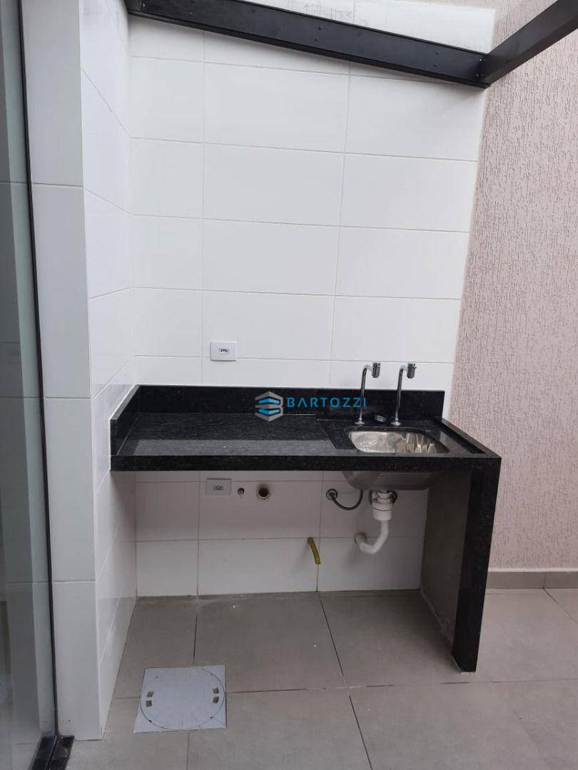 Sobrado à venda com 3 quartos, 110m² - Foto 11