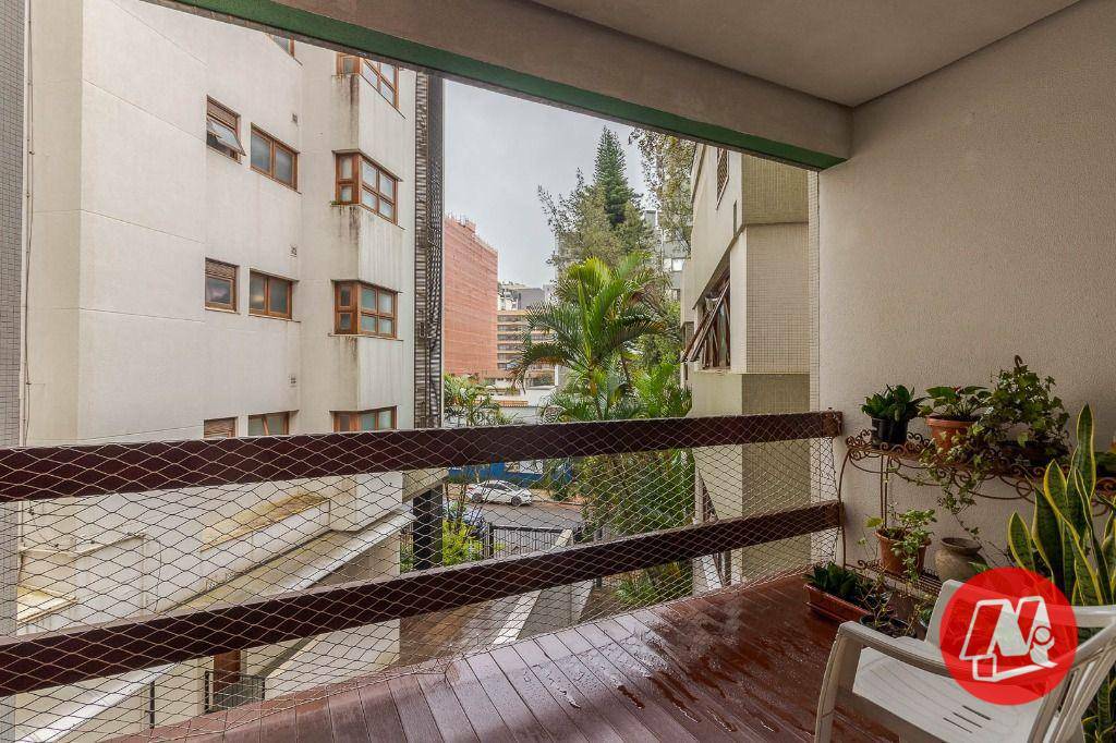 Cobertura à venda com 3 quartos, 244m² - Foto 9