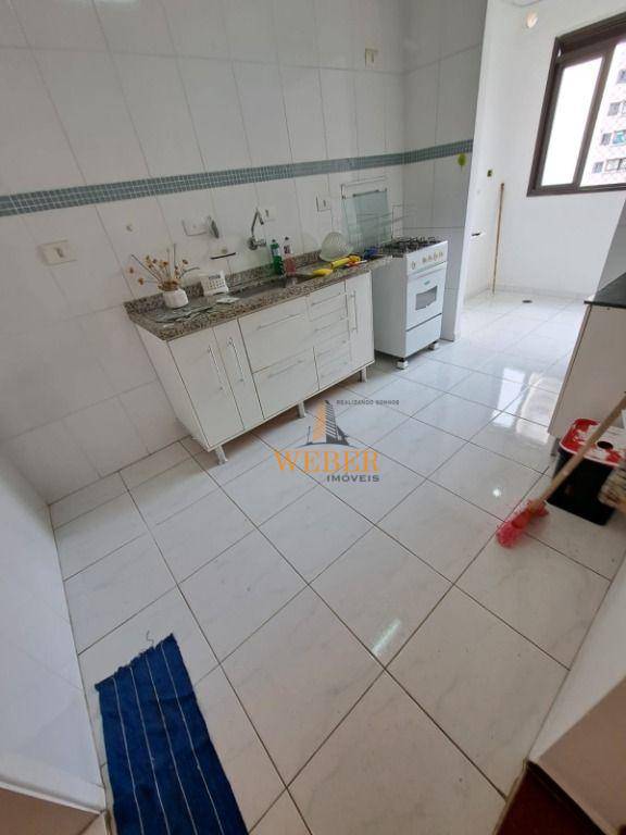 Apartamento para alugar com 2 quartos, 72m² - Foto 15