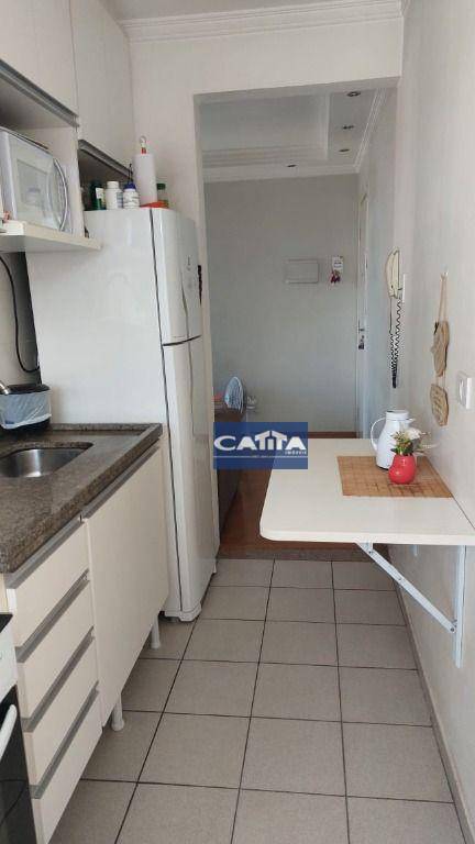 Apartamento à venda com 2 quartos, 48m² - Foto 4