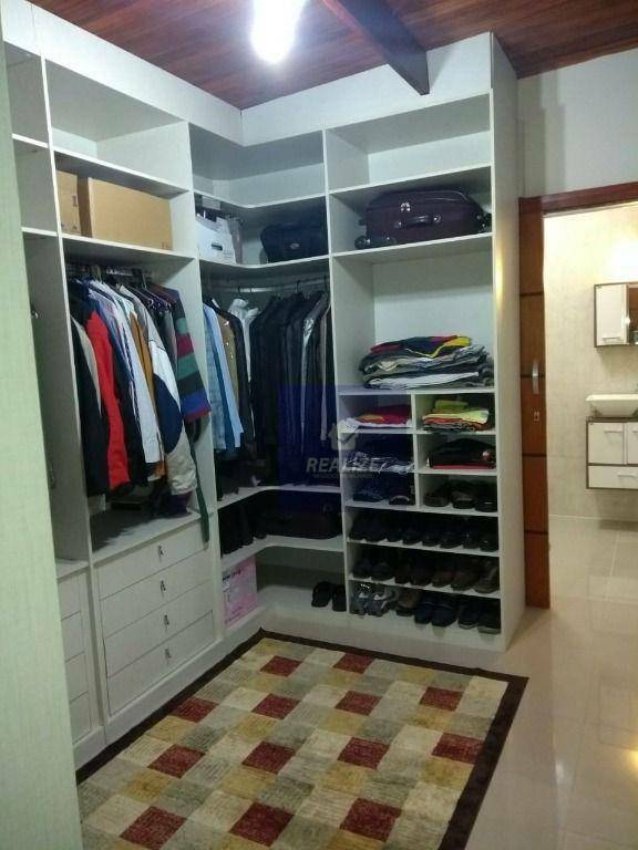 Sobrado à venda com 3 quartos, 300m² - Foto 10