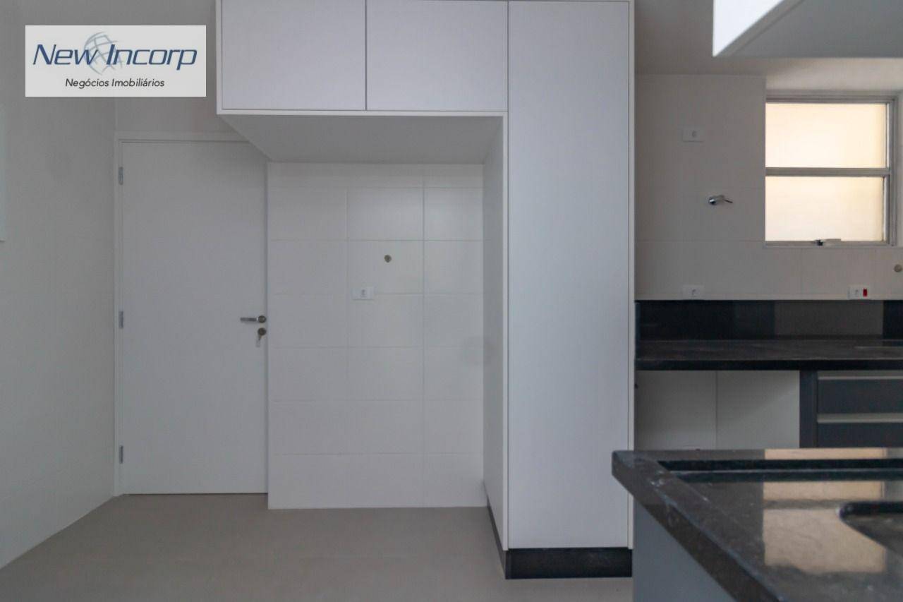 Apartamento à venda com 4 quartos, 170m² - Foto 9