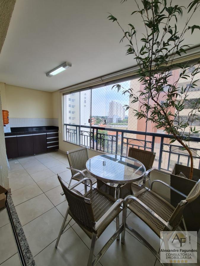 Apartamento à venda com 3 quartos, 97m² - Foto 3