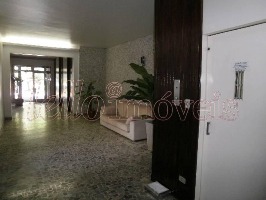 Apartamento para alugar com 3 quartos, 230m² - Foto 22