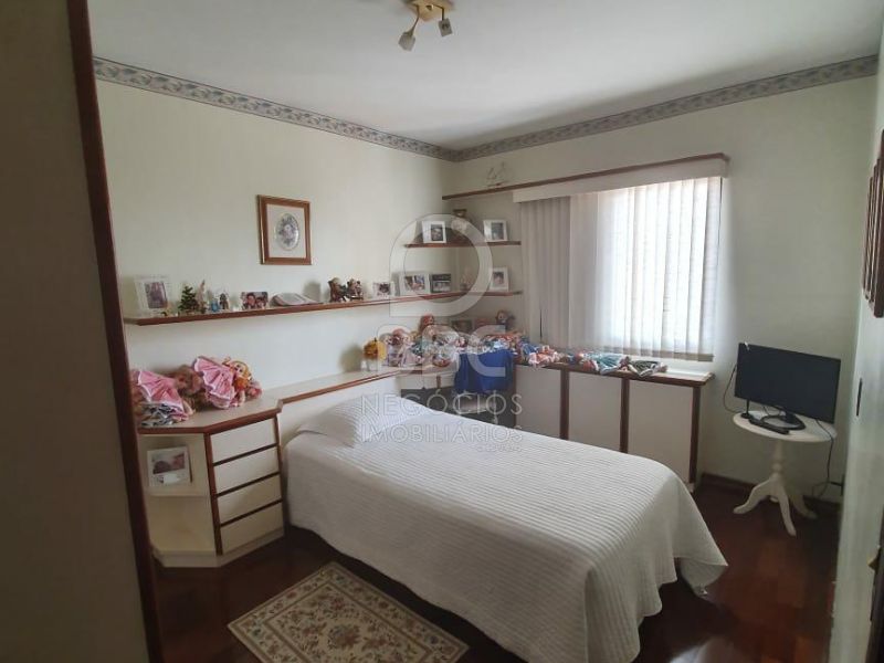 Apartamento à venda com 3 quartos, 170m² - Foto 15