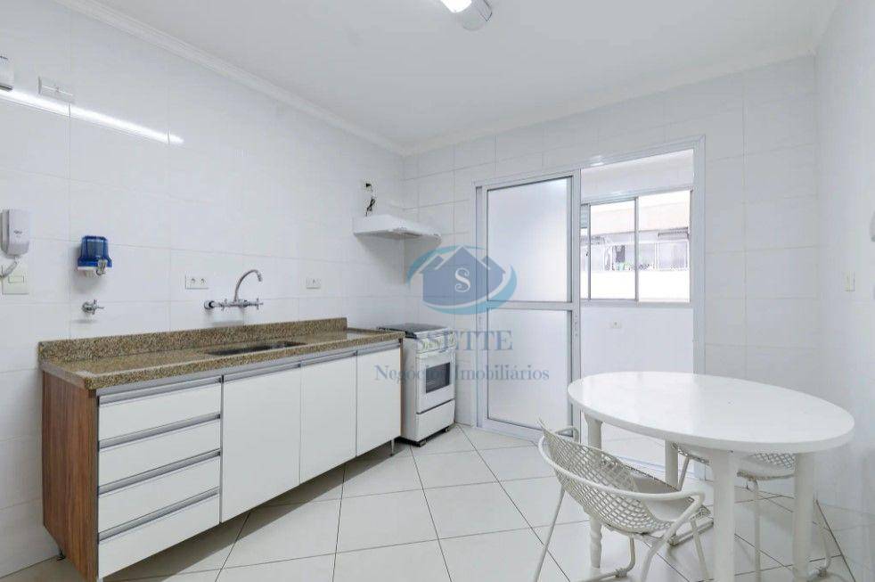 Apartamento à venda com 3 quartos, 135m² - Foto 18