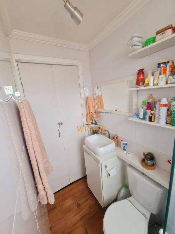 Apartamento à venda com 3 quartos, 41m² - Foto 30