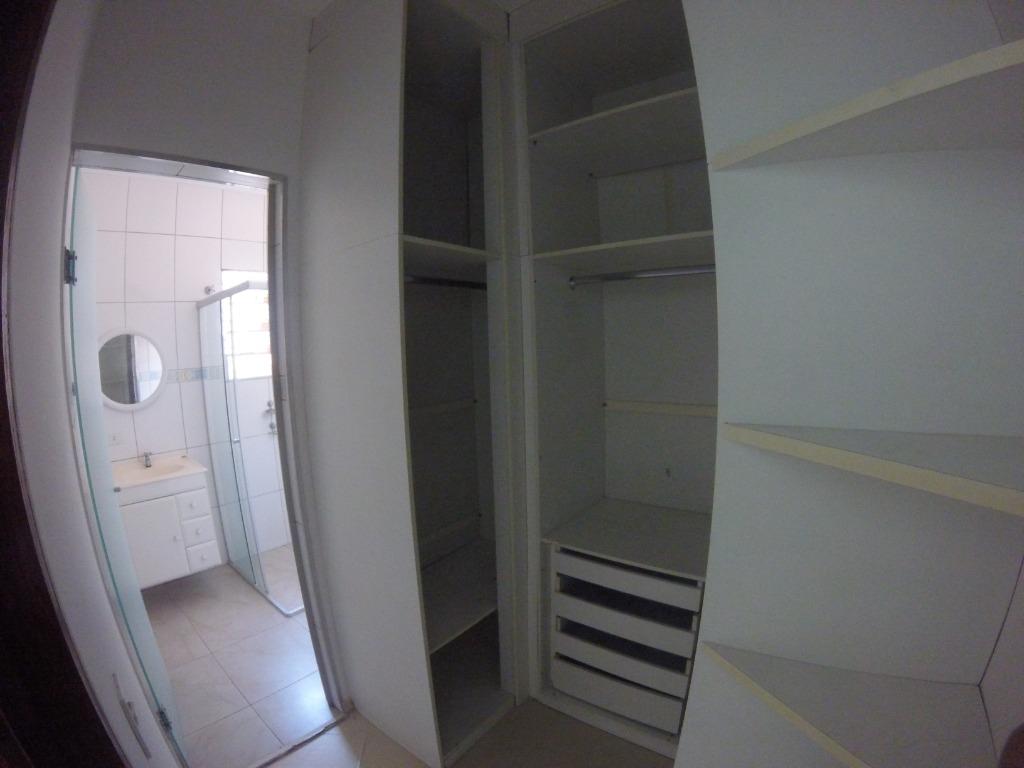 Casa à venda com 3 quartos, 106m² - Foto 4