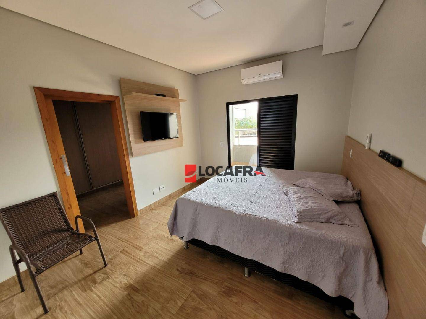 Casa de Condomínio à venda com 3 quartos, 330m² - Foto 36