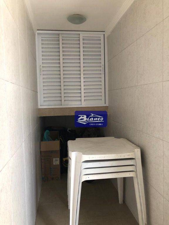 Casa à venda com 2 quartos, 140m² - Foto 13