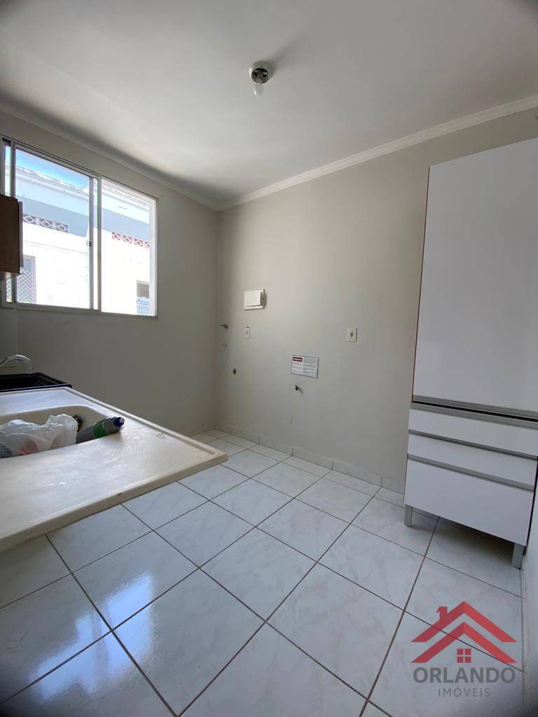 Apartamento à venda com 2 quartos, 47m² - Foto 3