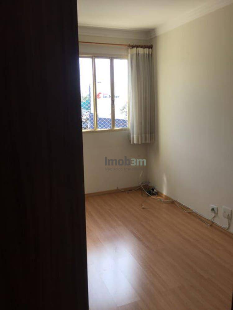 Apartamento à venda com 3 quartos, 73m² - Foto 9