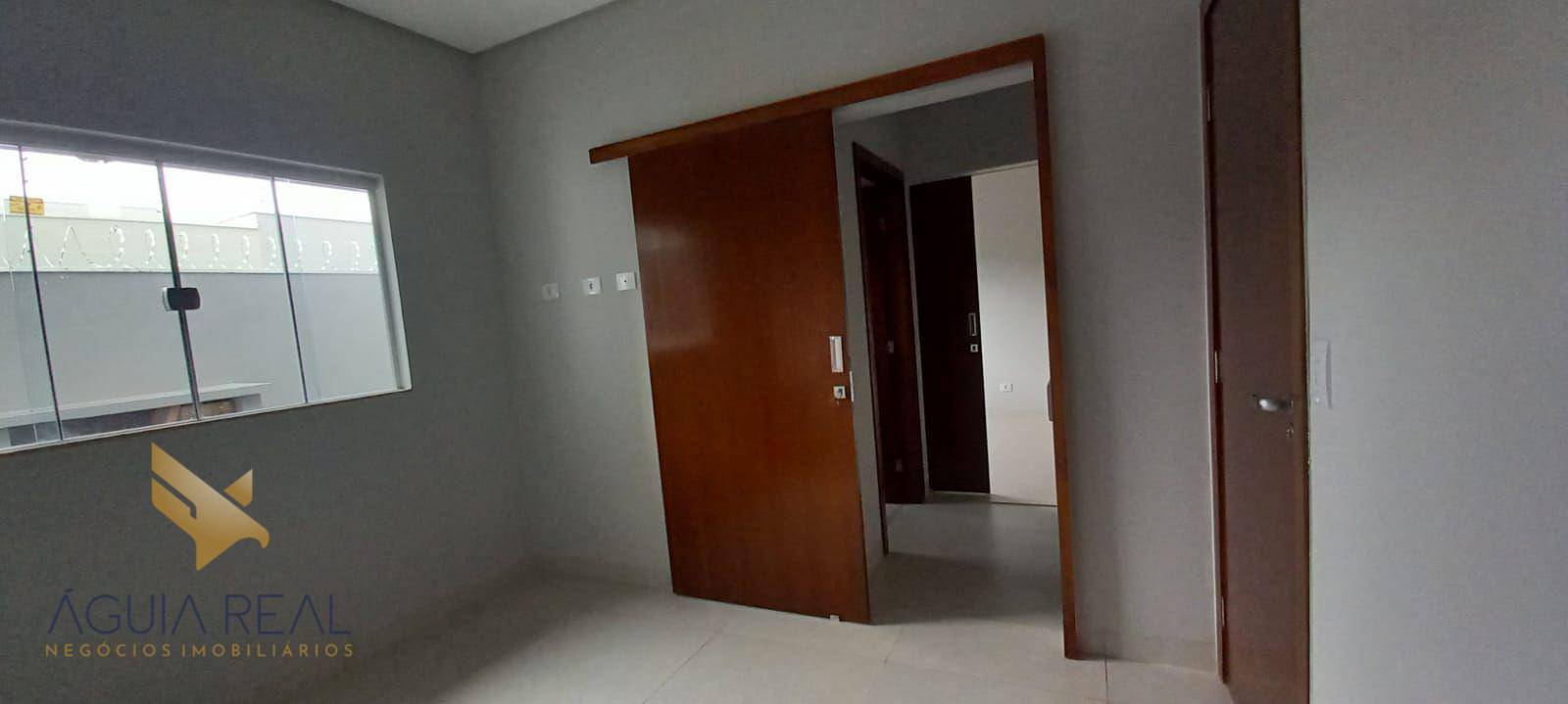 Casa à venda com 3 quartos, 113m² - Foto 18