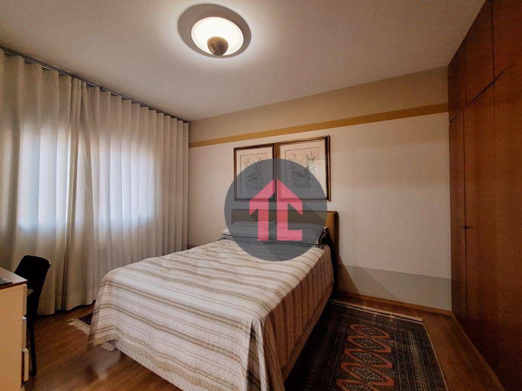 Apartamento à venda com 5 quartos, 368m² - Foto 46