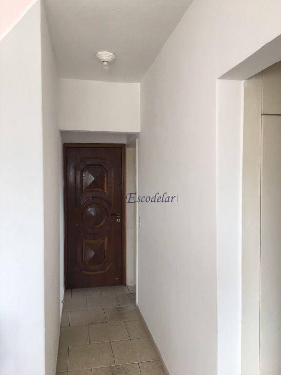 Apartamento à venda com 3 quartos, 80m² - Foto 2