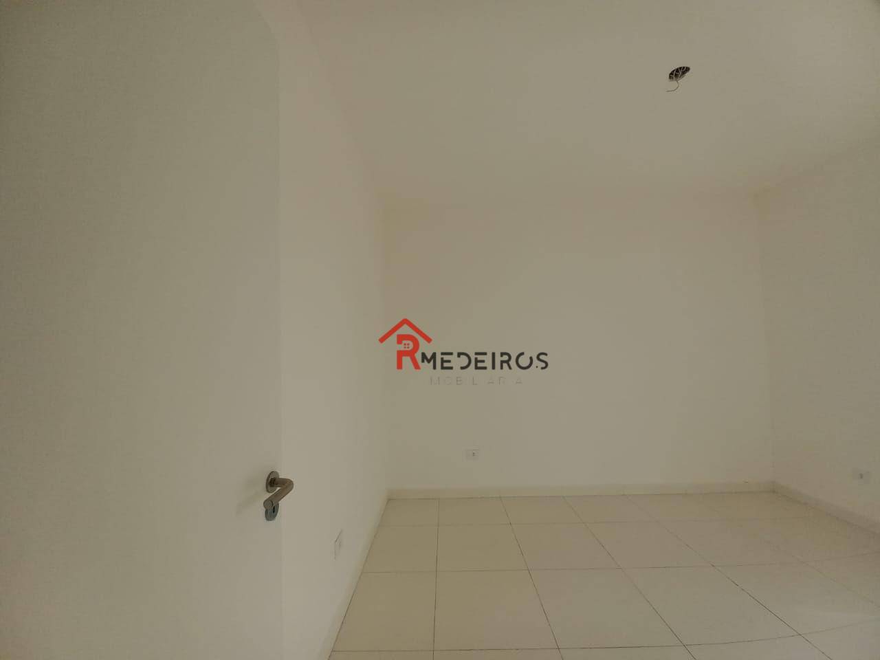 Apartamento à venda com 2 quartos, 107m² - Foto 15