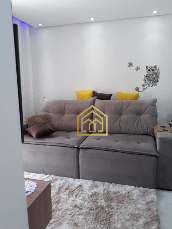 Apartamento à venda com 3 quartos, 68m² - Foto 2