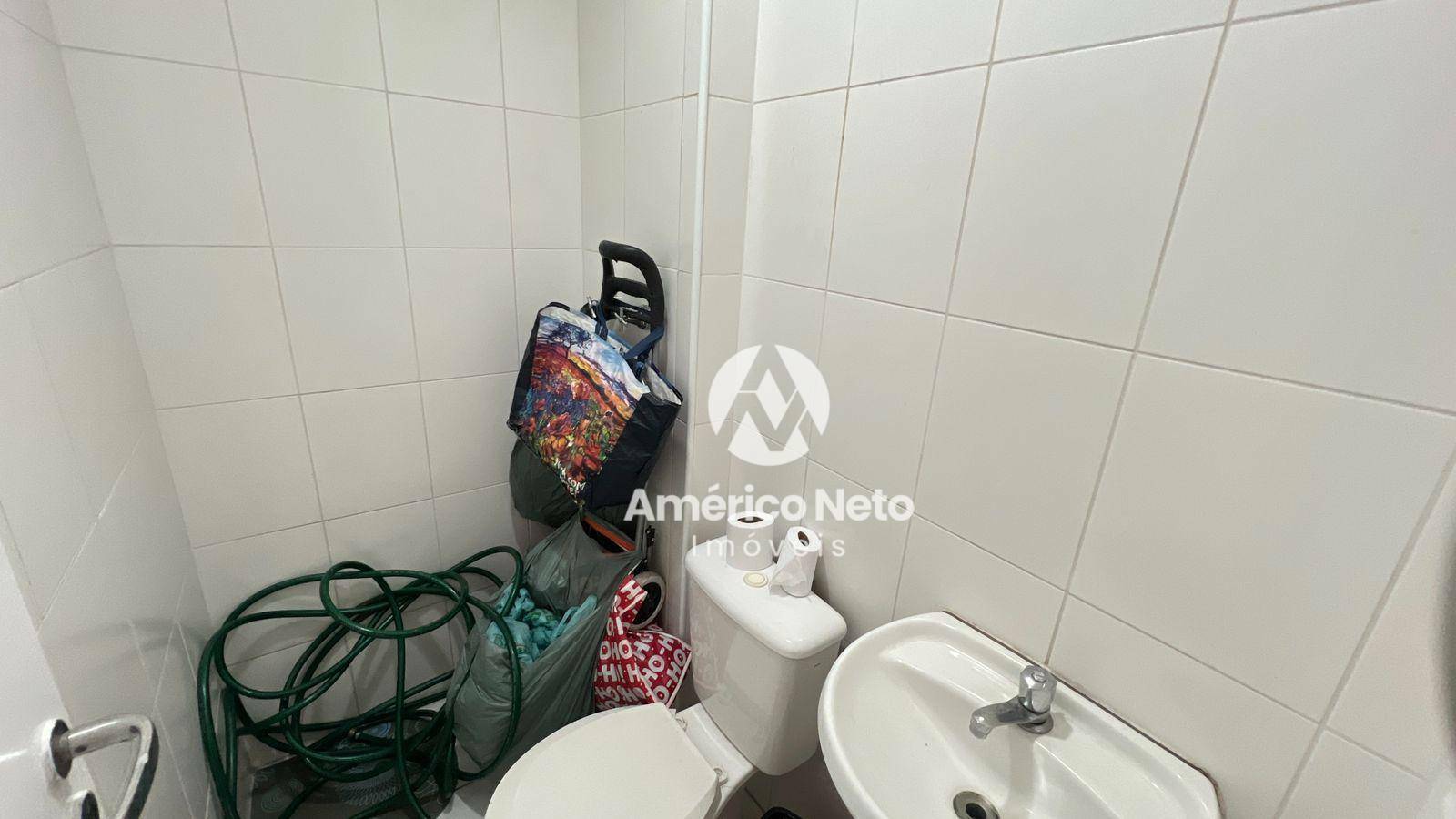 Apartamento à venda com 4 quartos, 242m² - Foto 9