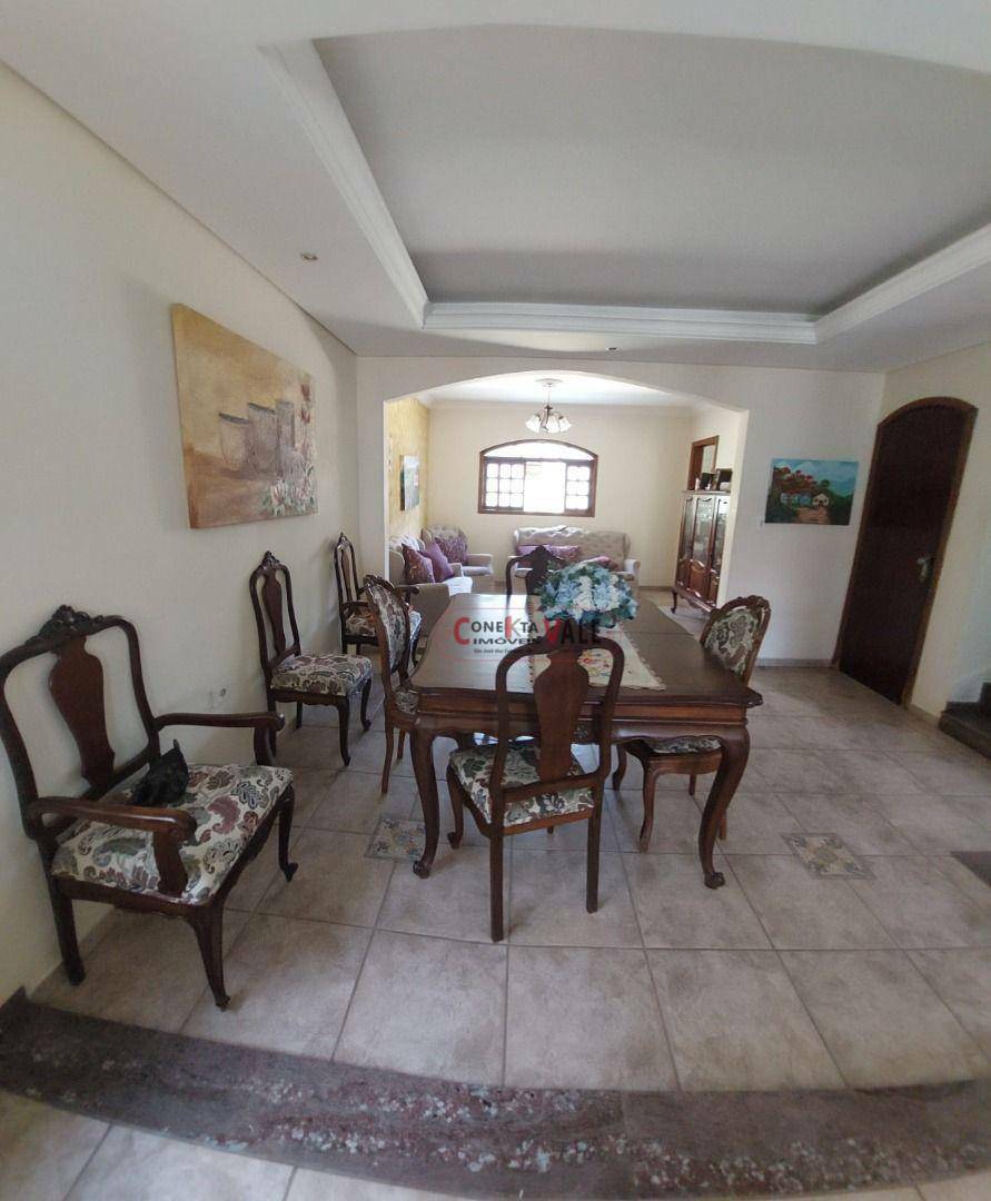 Sobrado à venda com 3 quartos, 200m² - Foto 7