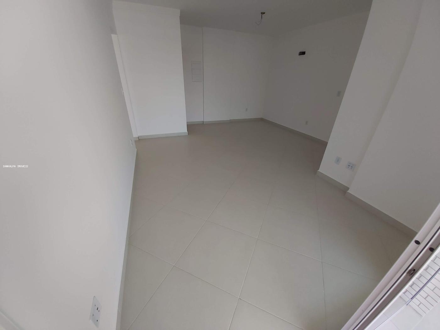 Apartamento à venda com 3 quartos, 121m² - Foto 20