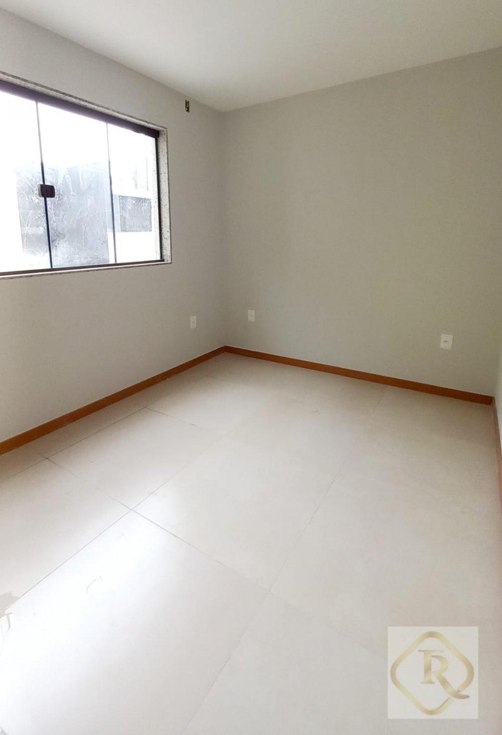 Apartamento à venda com 3 quartos, 84m² - Foto 13