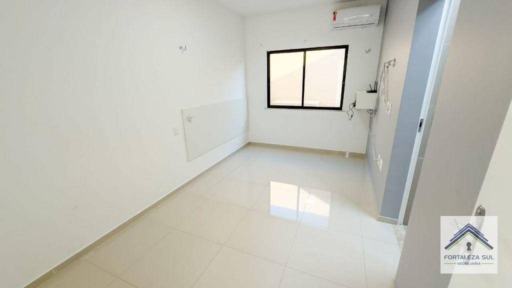 Casa de Condomínio à venda com 4 quartos, 185m² - Foto 5