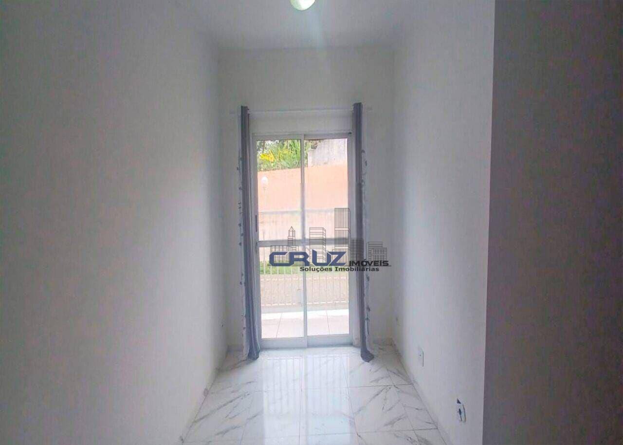 Apartamento para alugar com 2 quartos, 45m² - Foto 6