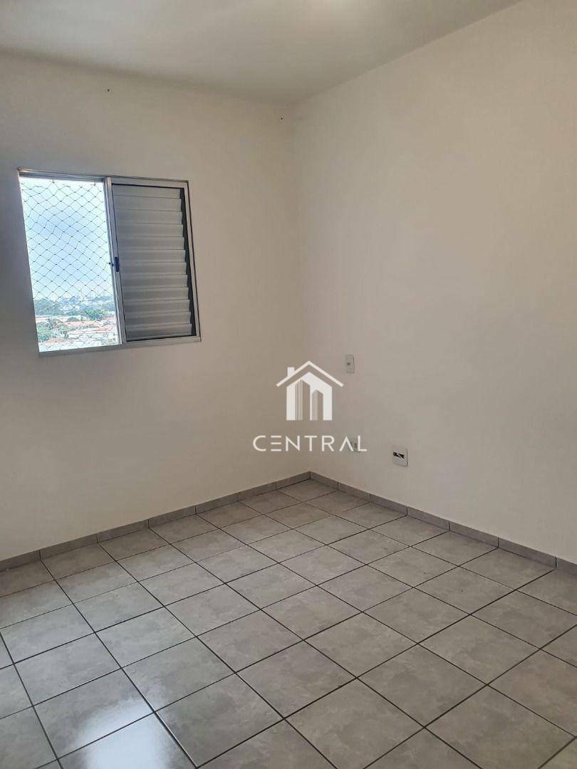 Apartamento à venda com 2 quartos, 62m² - Foto 3