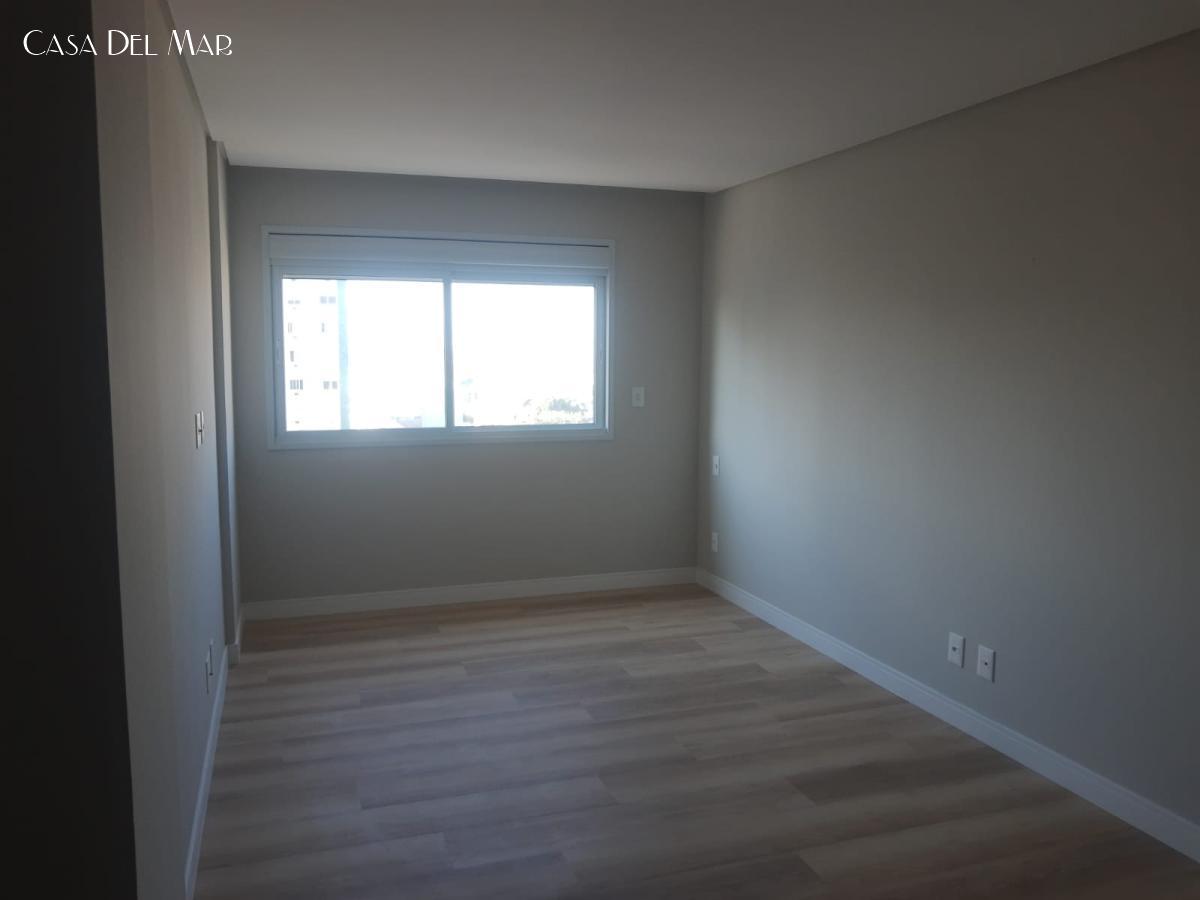 Apartamento à venda com 3 quartos, 134m² - Foto 11