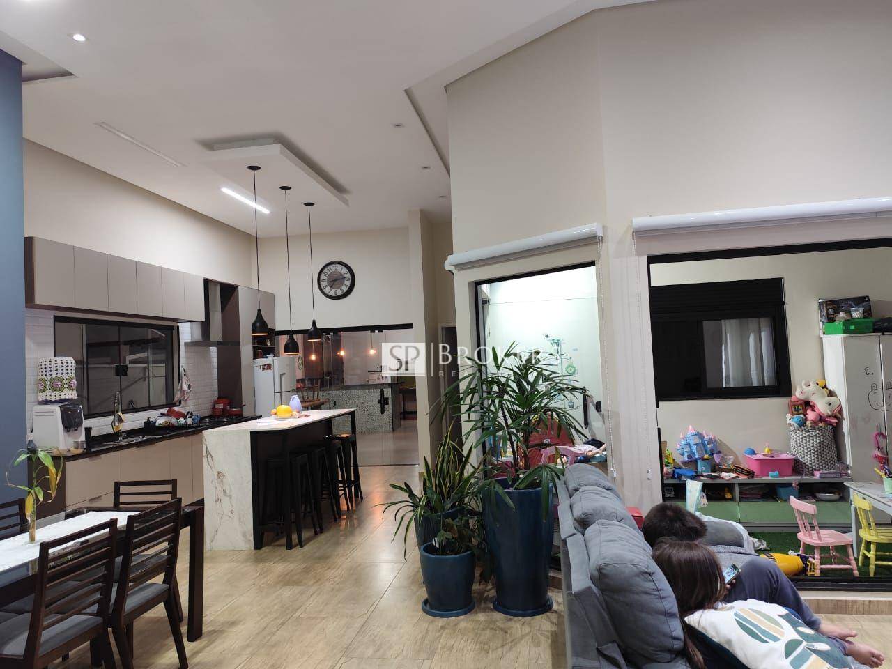 Casa, 3 quartos, 124 m² - Foto 1