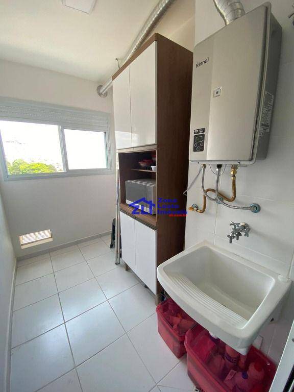 Apartamento à venda com 2 quartos, 58m² - Foto 11