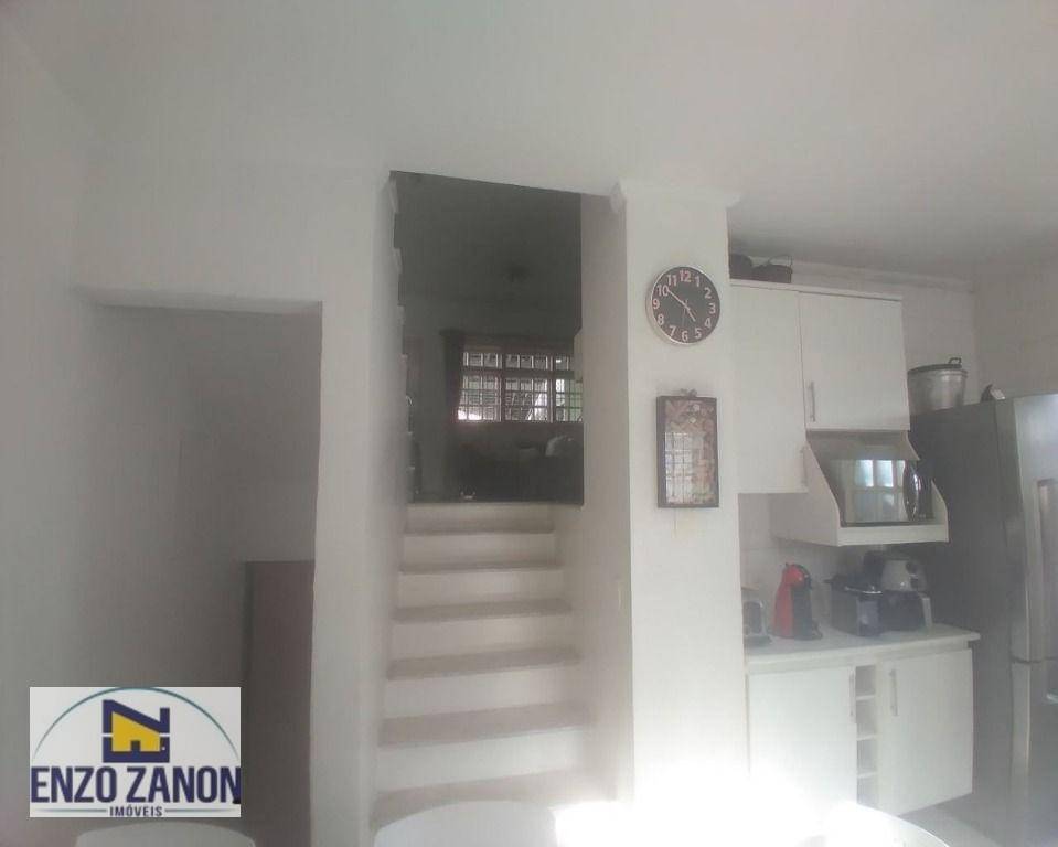 Sobrado à venda com 3 quartos, 250m² - Foto 14