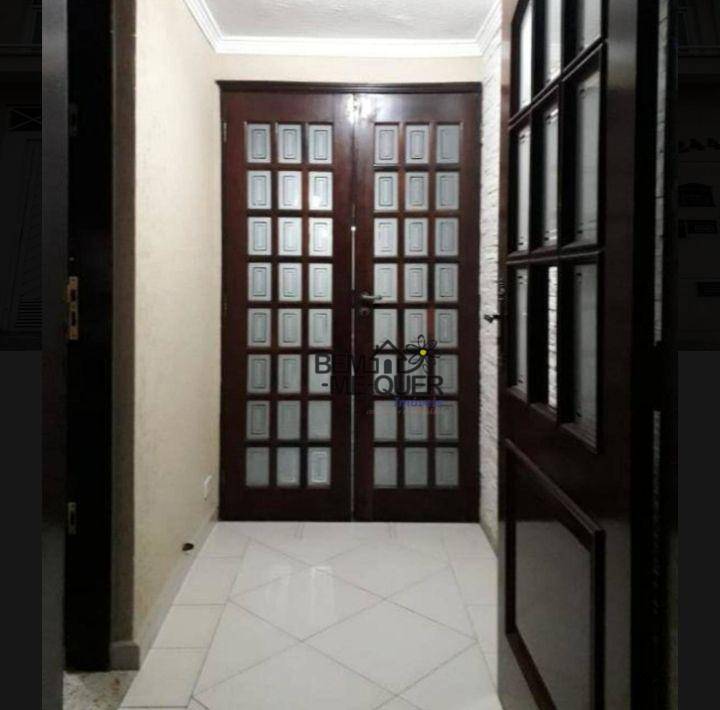 Sobrado à venda com 3 quartos, 210m² - Foto 4