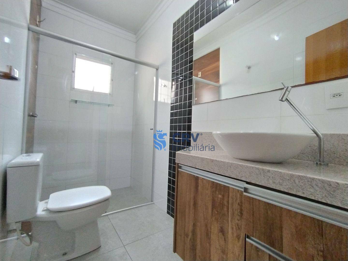 Casa para alugar com 3 quartos, 140m² - Foto 11