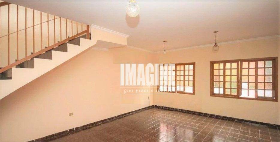 Sobrado à venda com 3 quartos, 209m² - Foto 2