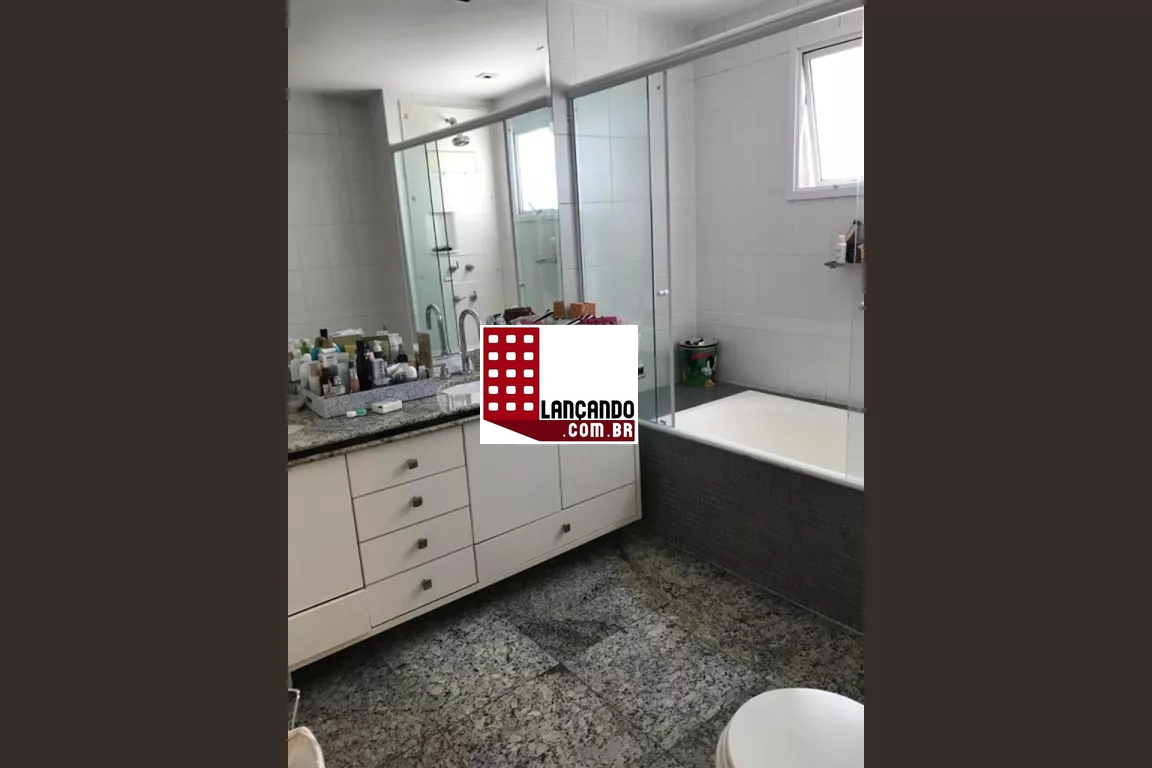 Apartamento à venda com 3 quartos, 190m² - Foto 8