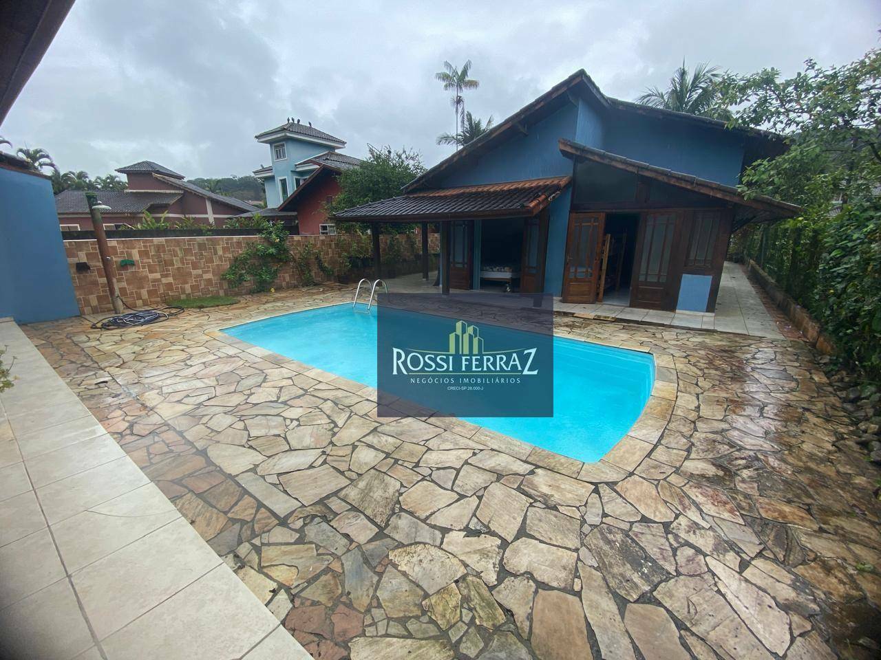 Casa de Condomínio à venda com 5 quartos, 190m² - Foto 50