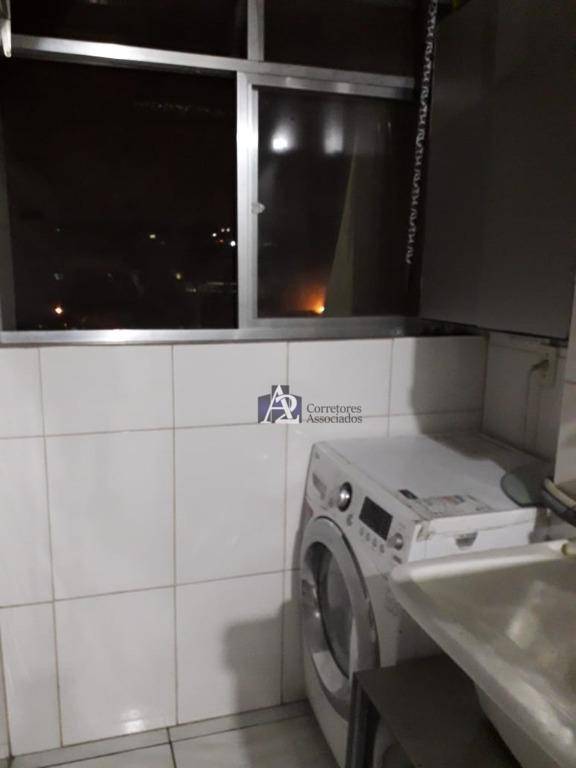 Apartamento à venda com 2 quartos, 51m² - Foto 13